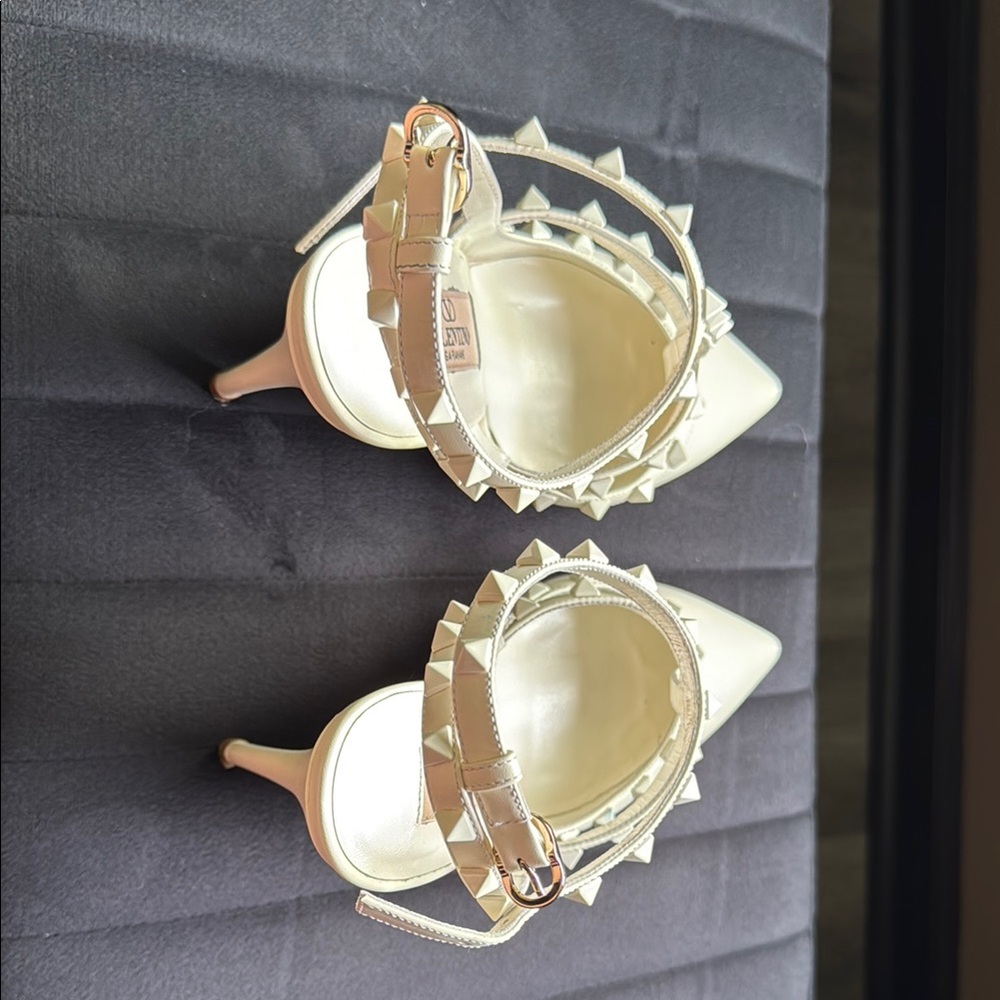 Valentino White Studded Women's Shoes LIMITED EDITION - Picture 6 of 15